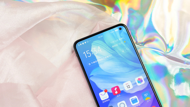 评测vivo S5怎么样 爱自拍的妹子的最佳选择  