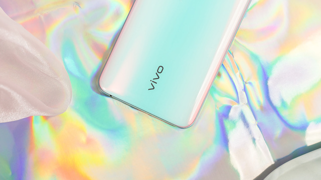 评测vivo S5怎么样 爱自拍的妹子的最佳选择  