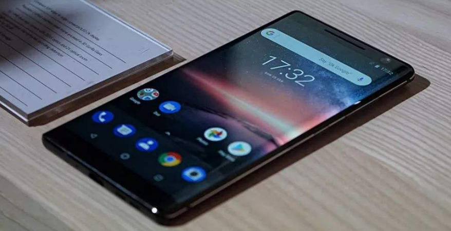 诺基亚8 Sirocco现在收到Android 10更新